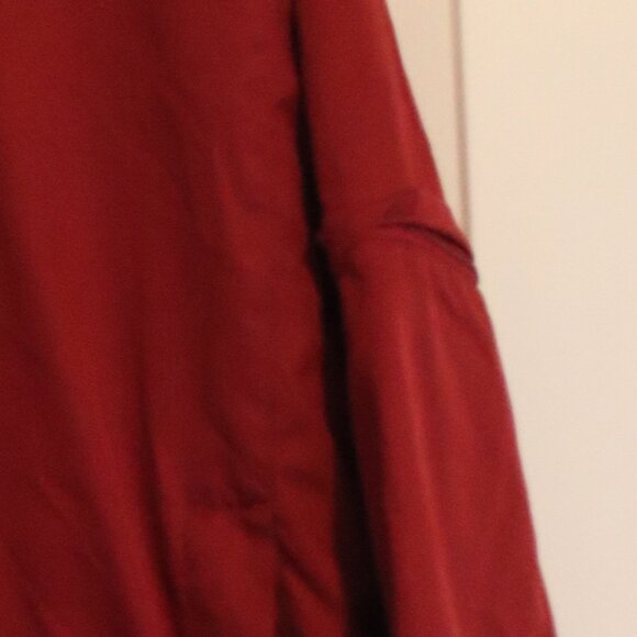 Men's Chaps Burgundy Golf Wind Shirt Removable Sleeves Large - Picture 15 of 15